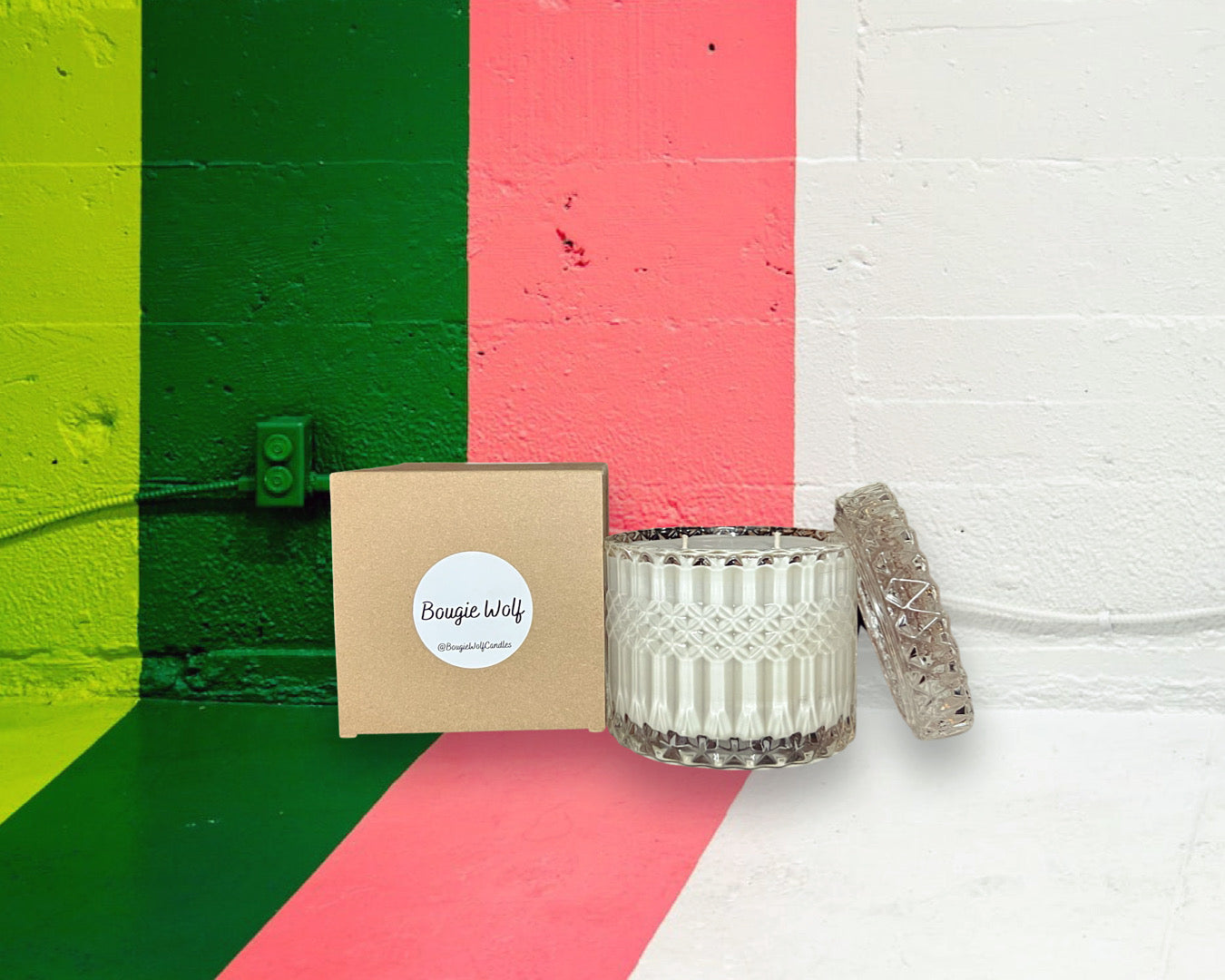 Premium Australian brand melbourne, deluxe soy candle Bougie Wolf Candles, light throw, cotton, crystal cut, long lasting, best scent throw, cucumber, gin sonic tonic, water lily, green tea gin and tonic refreshing light throw fresh candle crystal cut mandala Edit alt text